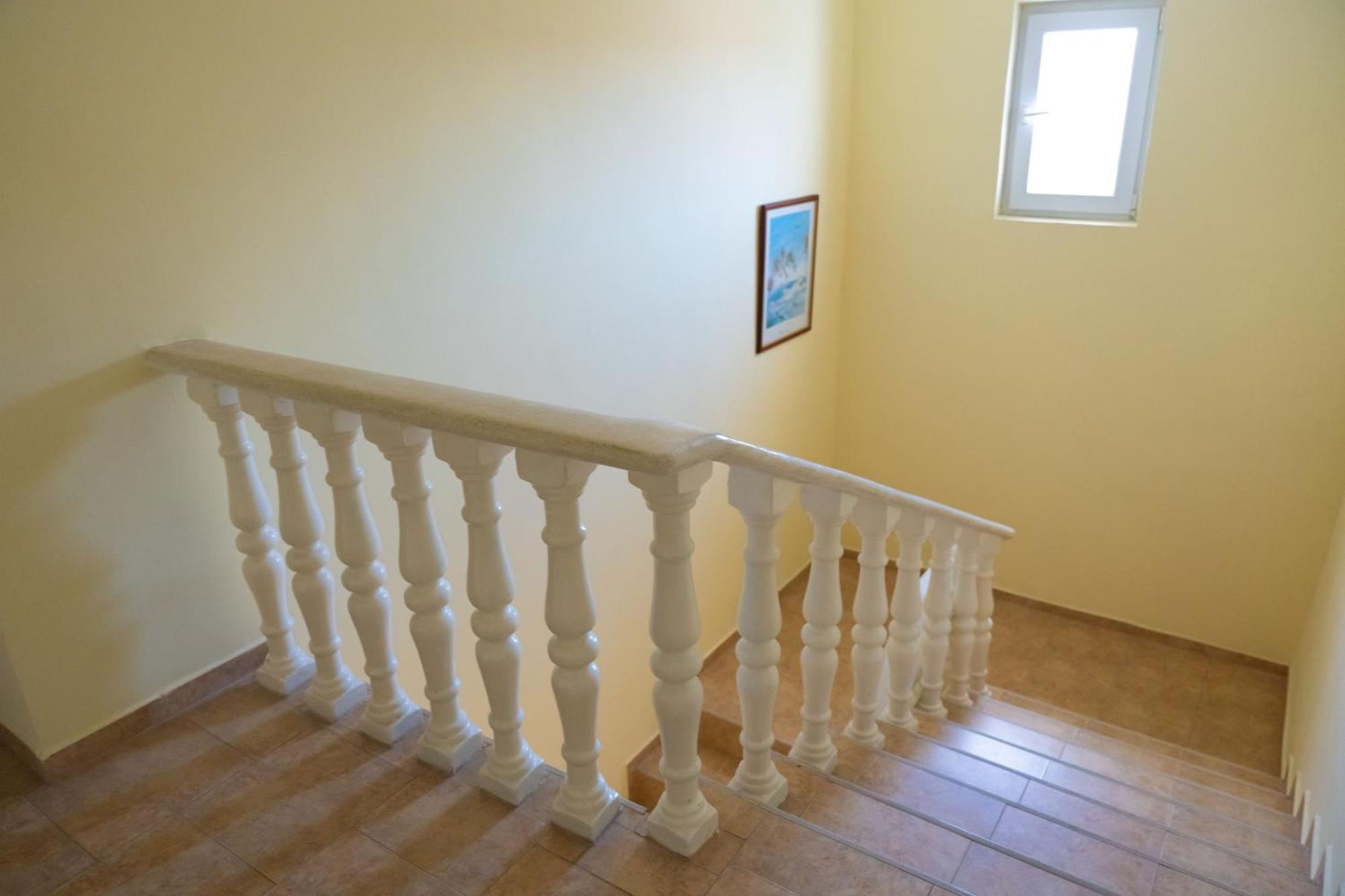 Zlatna Ribka Hotel Chernomorets Luaran gambar